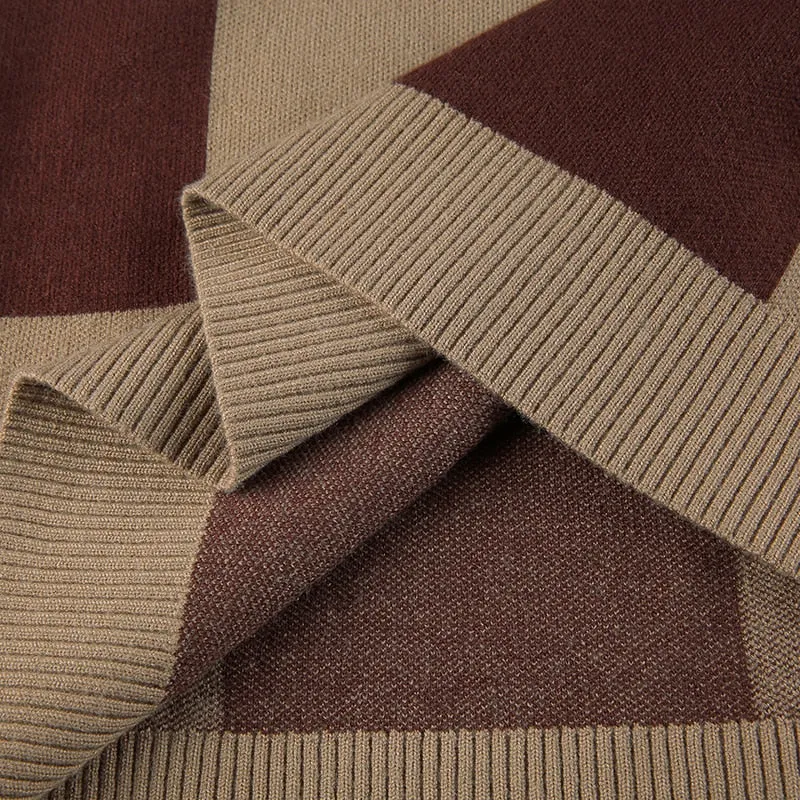 CHECK SWEATER